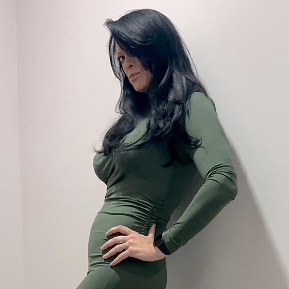 Meet your Posher, Nicci - Picture 1 of 1